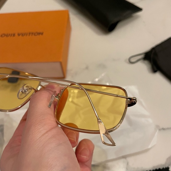 Sell In A Bundle — 3 Yellow and Green Sunglasses in Different Shapes of Lenses - Picture 3 of 12